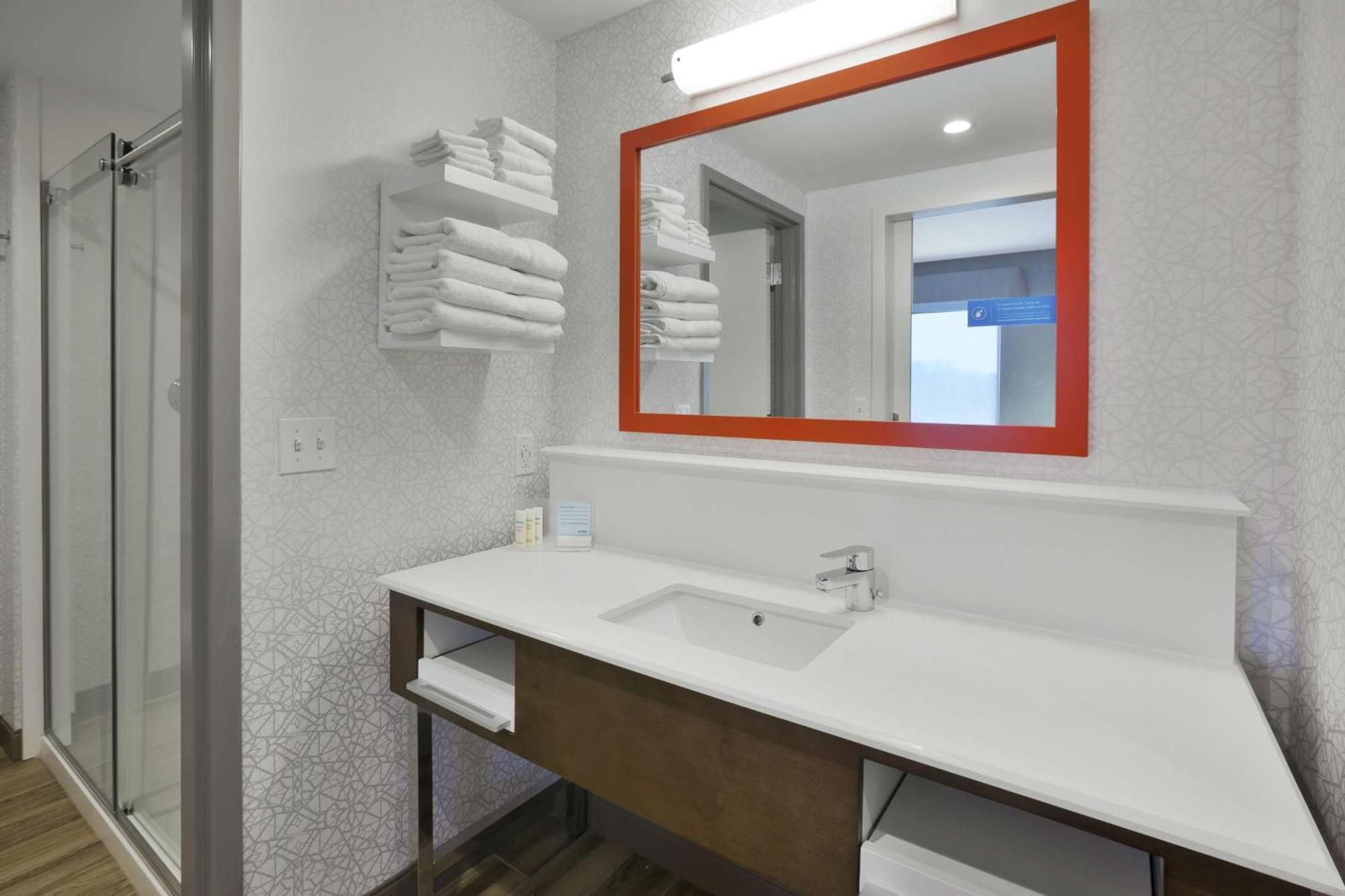 Hampton Inn & Suites Grandville Grand Rapids South מראה חיצוני תמונה